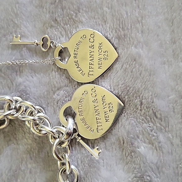 Heart Tag Key Pendant Medium 16inch - Picture 9 of 16